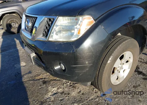 2008 Nissan Pathfinder S z USA, uszkodzony, nr VIN 5N1AR18UX8C622716